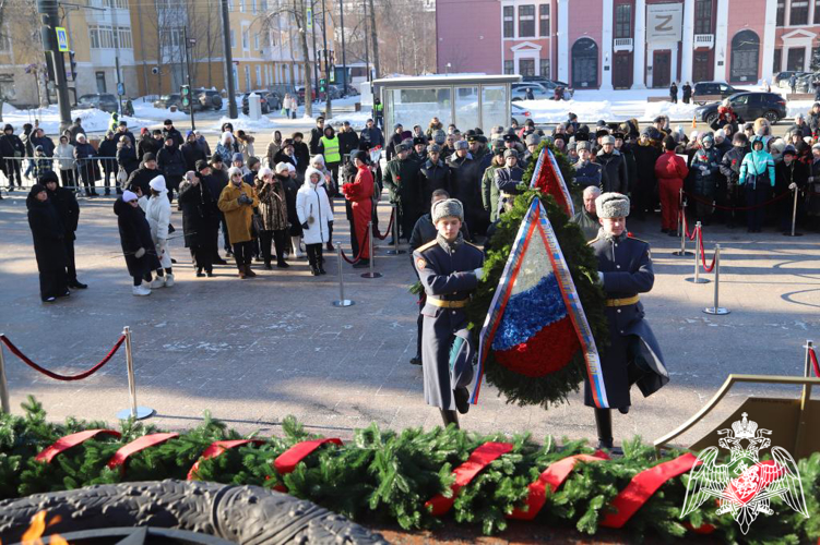 Военнослужащие Пермского военного института Росгвардии почтили память погибших защитников Отечества