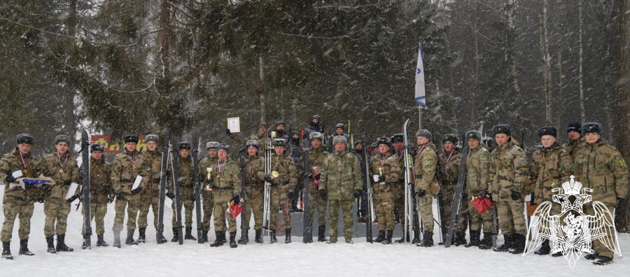 В Пермском военном институте прошла лыжная эстафета, посвящённая памяти капитана В.Т. Халуторных и военнослужащих, погибших при исполнении воинского долга