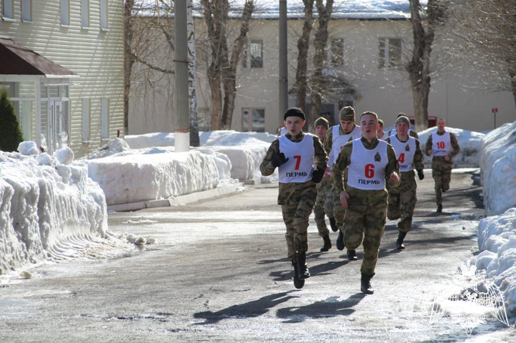 Военнослужащие Пермского военного института приняли участие в празднике, посвященном Дню войск национальной гвардии Российской Федерации
