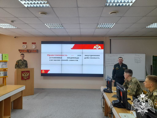 В Пермском военном институте на кафедре связи факультета (связи) проведено открытое занятие