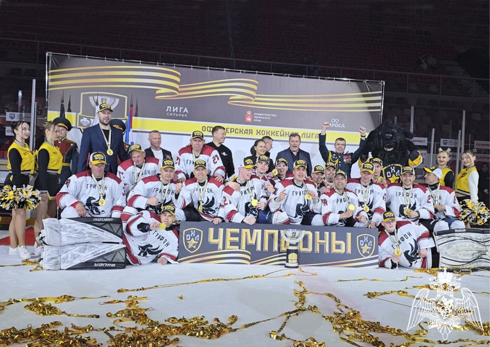 Команда военного института по хоккею с шайбой стала чемпионом Офицерской хоккейной лиги в Пермском крае сезона 2024–2025 года