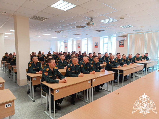 В Пермском военном институте состоялась видеоконференция с начальником инженерного управления Главного штаба войск национальной гвардии Российской Федерации
