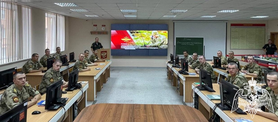 На факультете (связи) проведены мероприятия, приуроченные к 107 годовщине образования подразделений связи Росгвардии