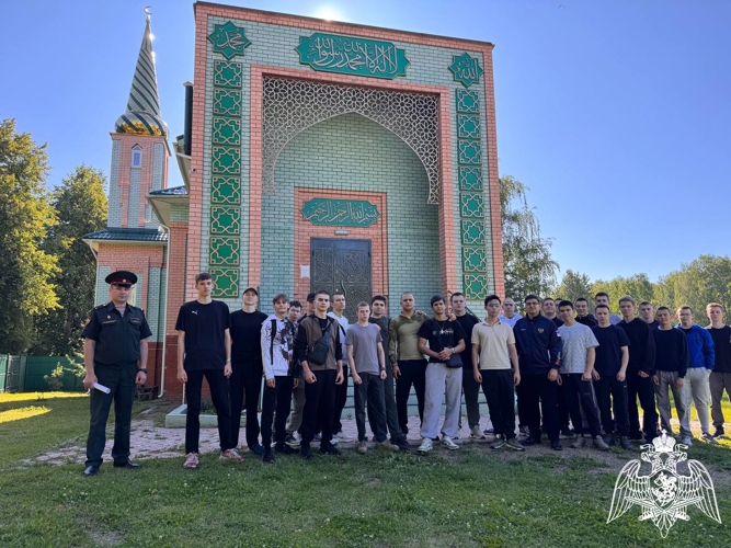 На факультете (связи) с абитуриентами проведено культурно-досуговое мероприятие