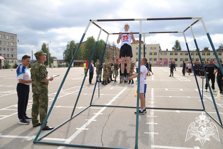 В Пермском военном институте состоялся спортивный праздник, посвящённый «Дню физкультурника»