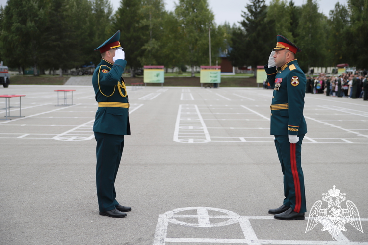 Курсанты Пермского военного института Росгвардии приняли военную присягу