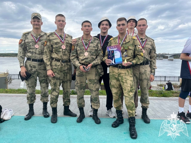 Военнослужащие Пермского военного института принимали участие в открытом межнациональном молодежном спортивном турнире «Открой спорт»