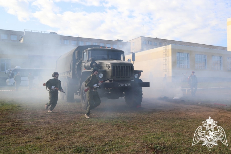 В Пермском военном институте прошел IV Слет подразделений регионального отделения детско-юношеского военно-патриотического движения «Гвардейская смена» Пермского края