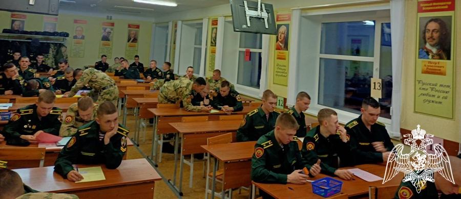 Военная семиотика в действии: курсанты Пермского военного института приняли участие в командных играх «Signs of War»
