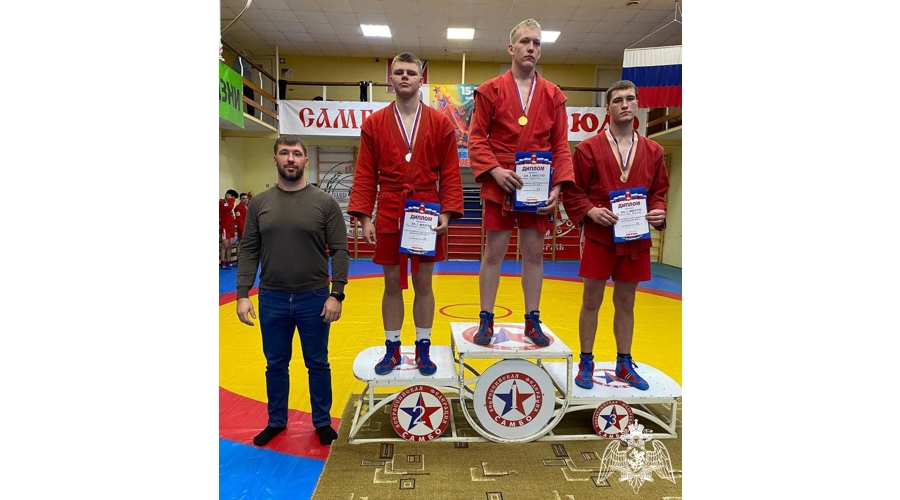 Военнослужащие Пермского военного института приняли участие в чемпионате Пермского края по боевому самбо
