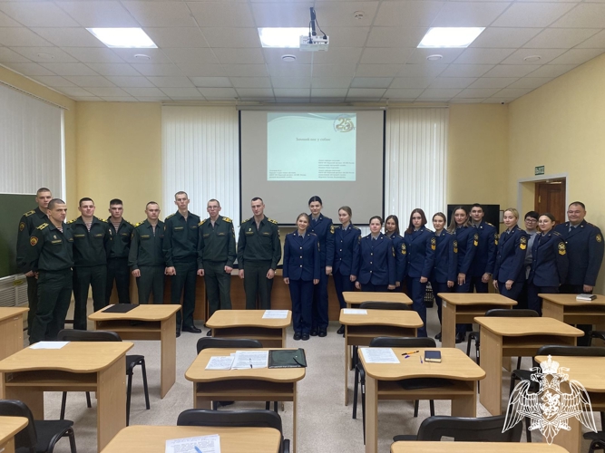 Курсанты факультета кинологического приняли участие в конференции «Актуальные проблемы собаководства в правоохранительных структурах и перспективы служебного собаководства — 2025»