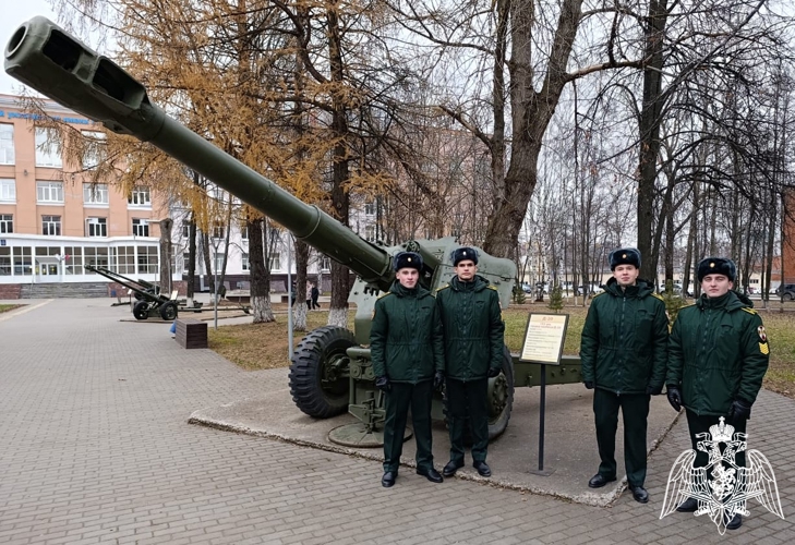 Курсанты факультета (ракетно-артиллерийского вооружения) приняли участие в XII Всероссийской научно-практической конференции «Калашниковские чтения»