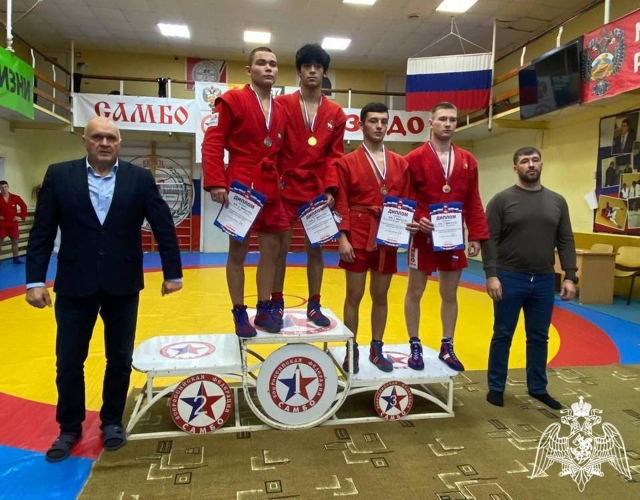 Военнослужащие Пермского военного института приняли участие в чемпионате Пермского края по боевому самбо