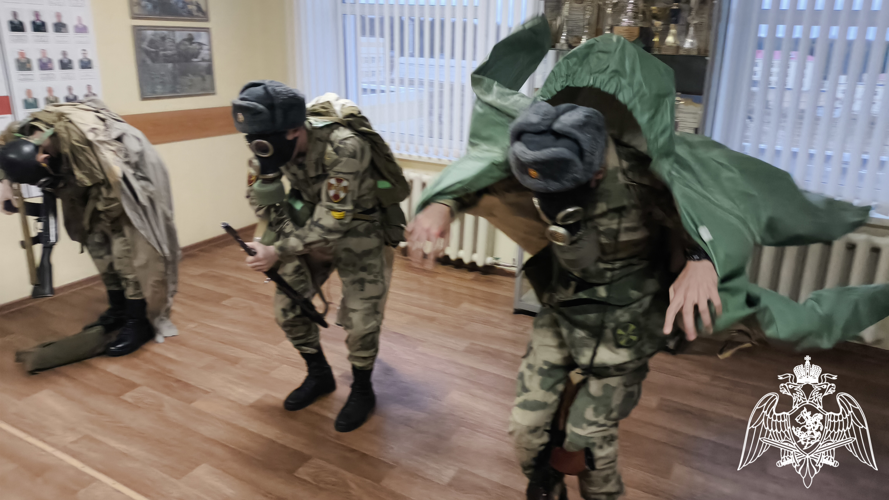 В Пермском военном институте прошла олимпиада, посвящённая 107-й годовщине образования войск радиационной, химической и биологической защиты