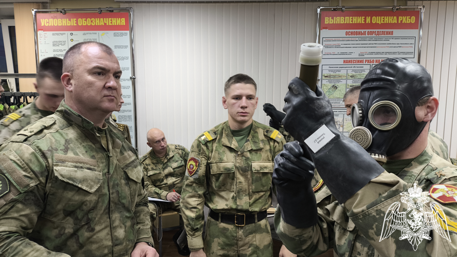 В Пермском военном институте прошла олимпиада, посвящённая 107-й годовщине образования войск радиационной, химической и биологической защиты