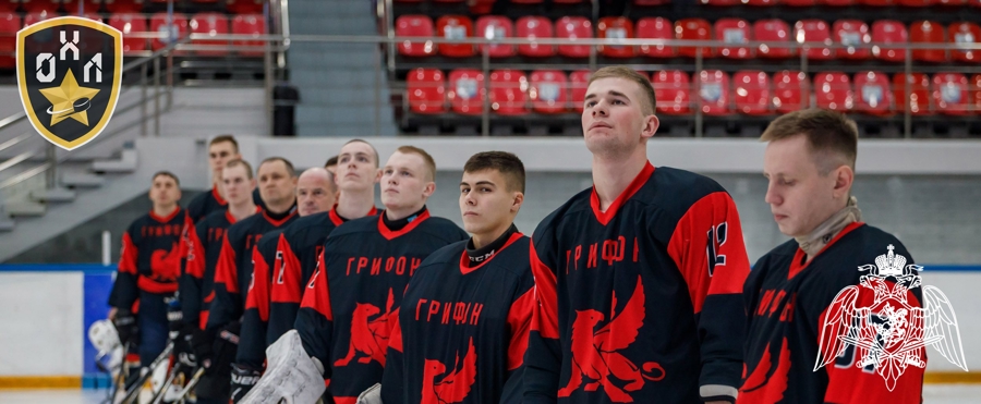 Команда военного института по хоккею с шайбой провела очередную игру чемпионата Офицерской хоккейной лиги в Пермском крае сезона 2025–2026 года