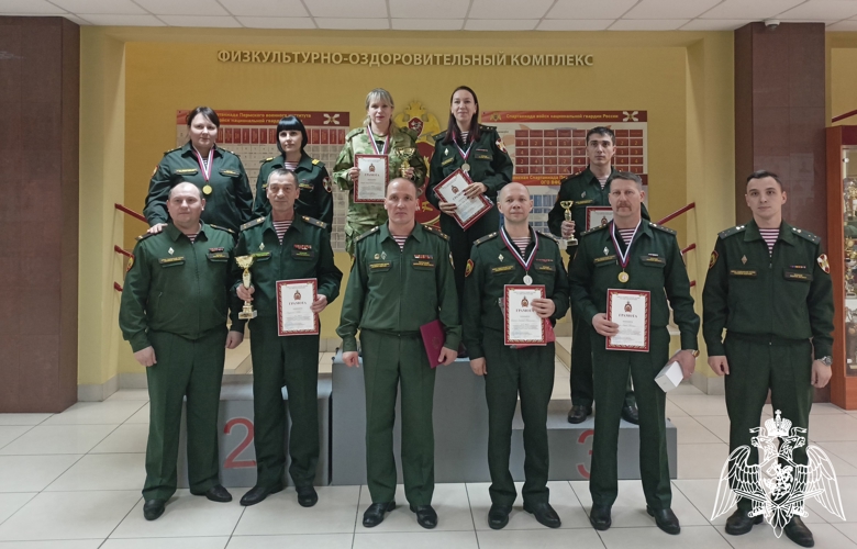 В Пермском военном институте прошел чемпионат среди постоянного состава по стрельбе из боевого ручного стрелкового оружия
