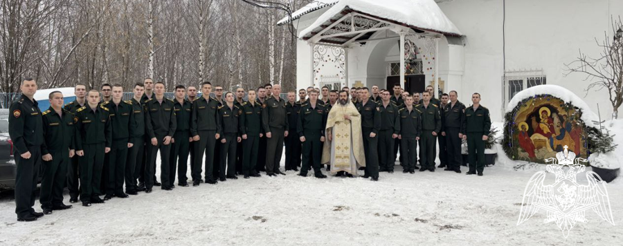 Военнослужащие Пермского военного института приняли участие в праздновании Крещения Господня