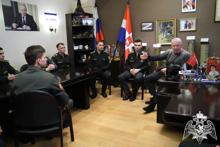 Курсанты Пермского военного института Росгвардии с экскурсией посетили Законодательное Собрание Пермского края