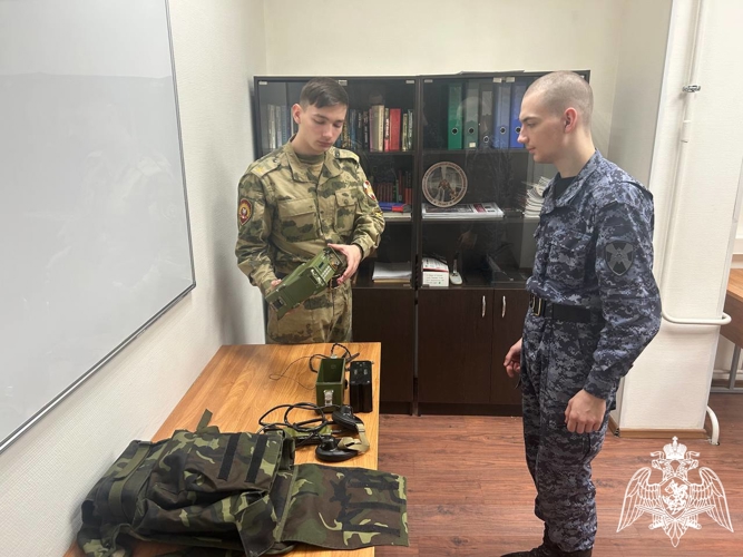 На факультете (связи) с курсантами выпускного курса проводится выездная производственная (преддипломная) практика
