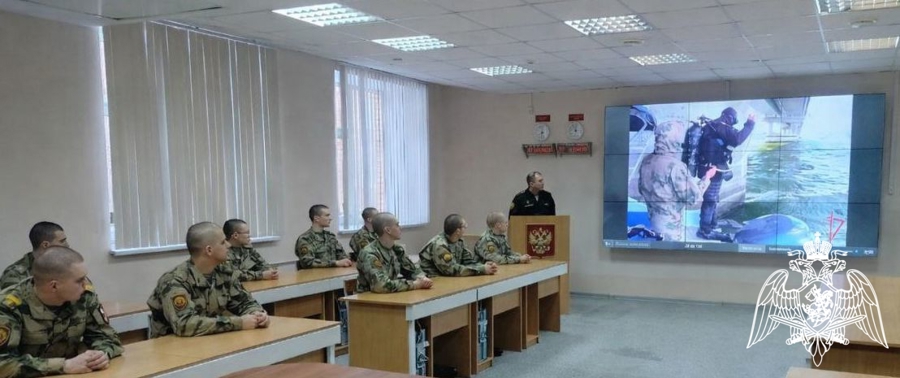 В преддверии исторической даты в летописи войск правопорядка в военном институте проходит комплекс мероприятий военно-политической работы