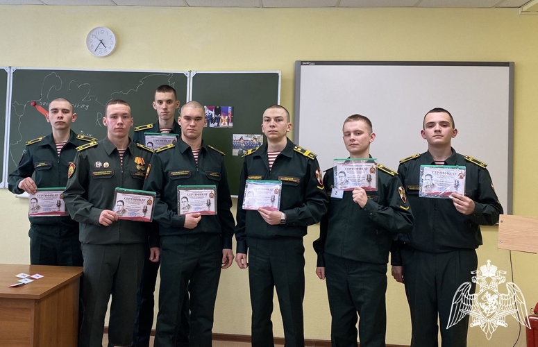 Уметь сказать так, чтобы тебя услышали: в Пермском военном институте подвели итоги конкурса мастерства агитационной речи на английском языке
