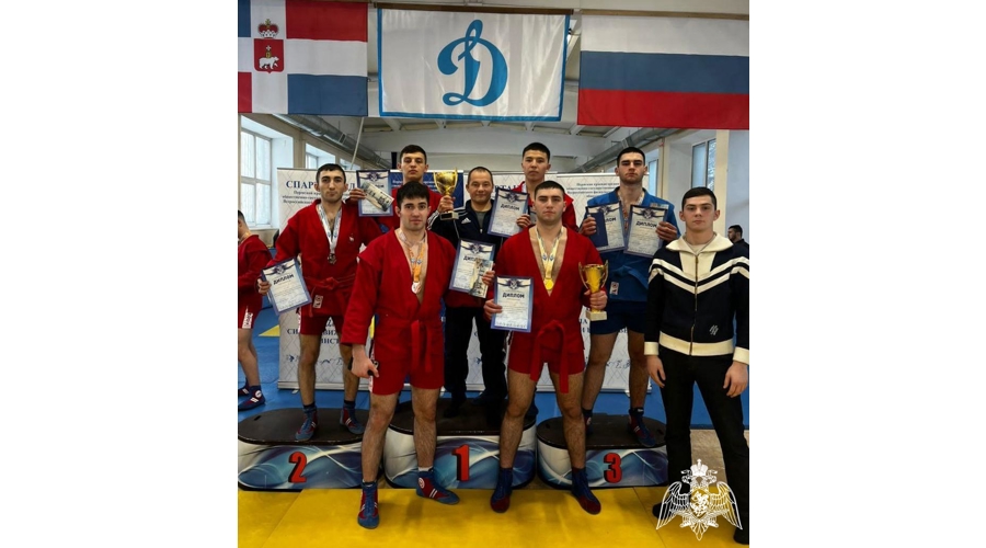 Военнослужащие Пермского военного института приняли участие в чемпионате ПКО ОГО ВФСО «Динамо» по боевому самбо