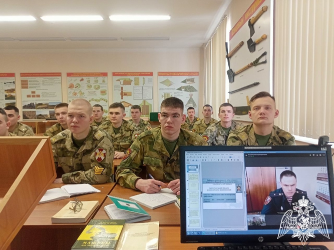 В Пермском военном институте проведены практические занятия в формате видео-конференц-связи с представителями Приволжского ордена Жукова округа