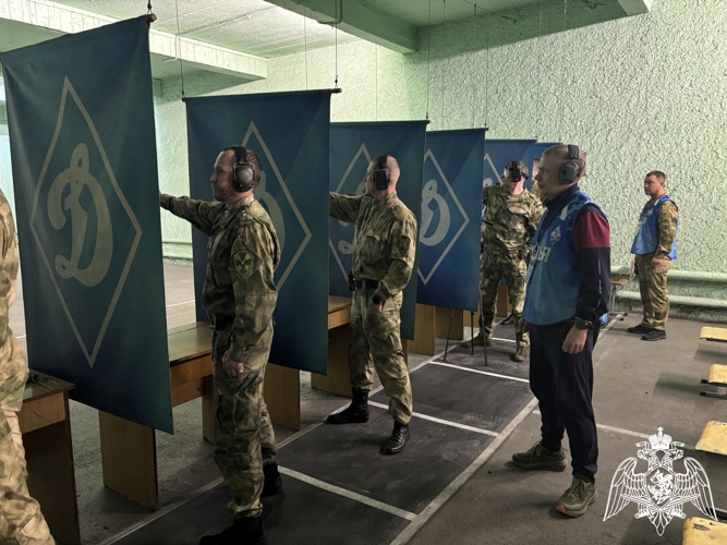 В Перми, на базе Пермского военного института Росгвардии прошел чемпионат войск национальной гвардии Российской Федерации по военно-спортивному многоборью (зимнему офицерскому троеборью)