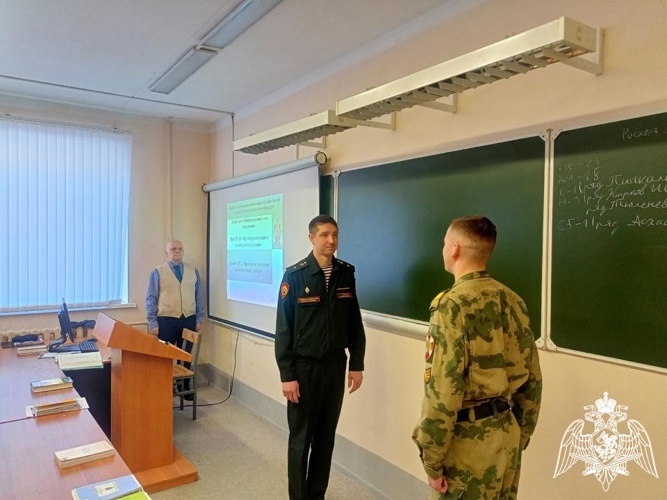 Преподавателями кафедры инженерного обеспечения служебно-боевой деятельности факультета (инженерного обеспечения) проведены практические занятия по теме «Робототехнические комплексы»
