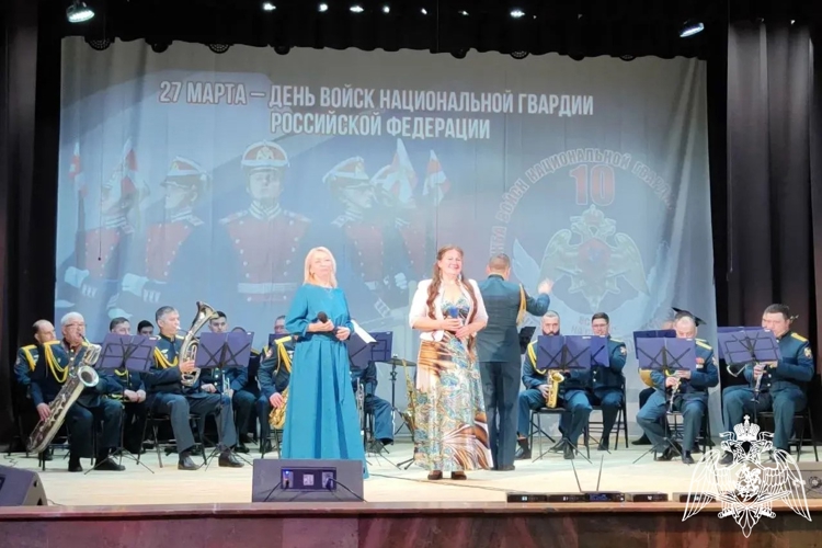 В концертном зале «Сылва» состоялся тематический концерт, посвященный 10-летию со дня образования войск национальной гвардии и 215-й годовщине войск правопорядка