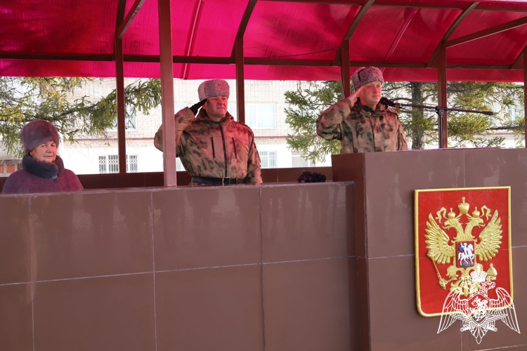 В Пермском военном институте прошла лыжная эстафета, посвящённая памяти капитана В.Т. Халуторных и военнослужащих, погибших при исполнении воинского долга