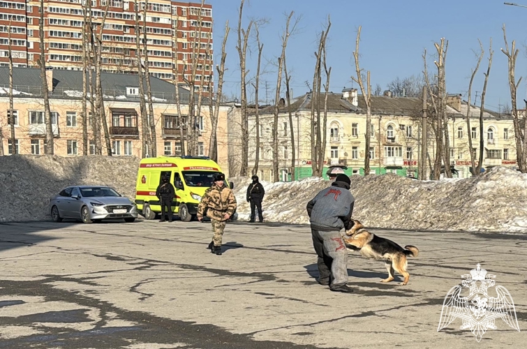 Военнослужащие Пермского военного института  приняли участие в патриотической акции «Один день с Росгвардией»