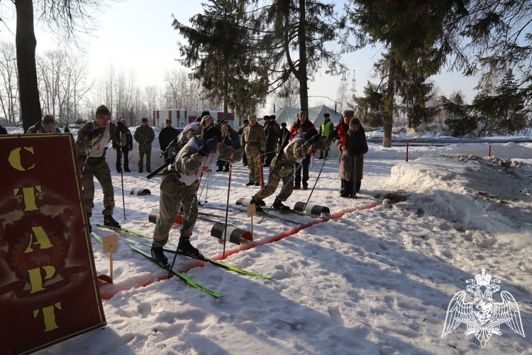 В Пермском военном институте прошла лыжная эстафета, посвящённая памяти капитана В.Т. Халуторных и военнослужащих, погибших при исполнении воинского долга