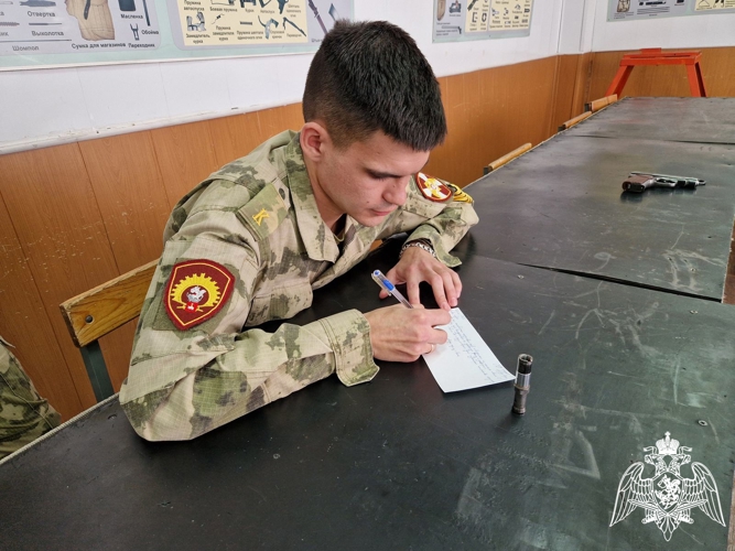 На кафедре конструкций ракетно-артиллерийского вооружения Пермского военного института проведен конкурс «Знаток материальной части стрелкового оружия и средств ближнего боя»