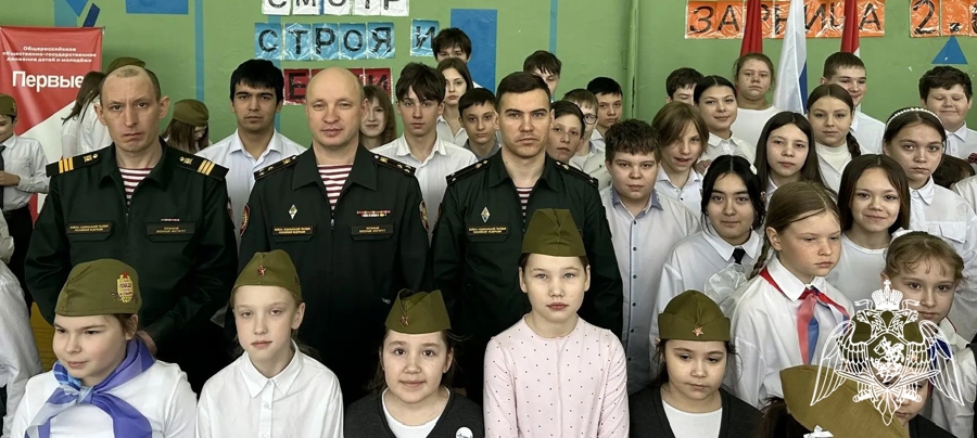 Офицеры факультета (связи и автоматизированного управления войсками) провели профориентационные мероприятия с учащимися средних образовательных школ города Перми