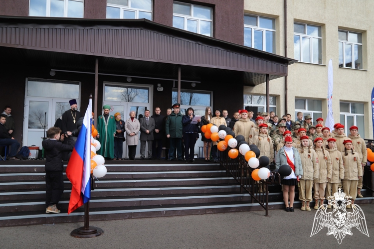 Личный состав Пермского военного института приняли участие в праздничном мероприятии «Салют, Победа!»