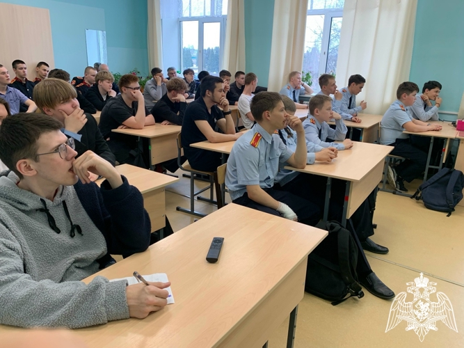 Курсанты Пермского военного института провели телемост с кадетами из Удмуртии