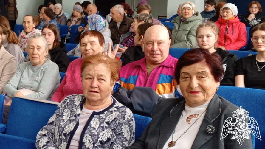 В поселке Кривец Пермского края состоялся концерт военного оркестра Пермского военного института