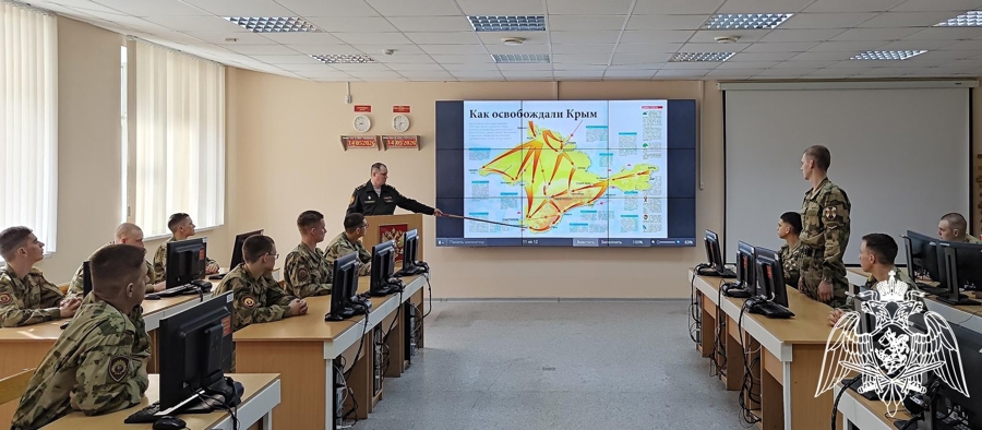 В Пермском военном институте проведено военно-политическое информирование, посвященное важному событию в военной истории России: «12 мая 1944 года – день освобождения Крыма»
