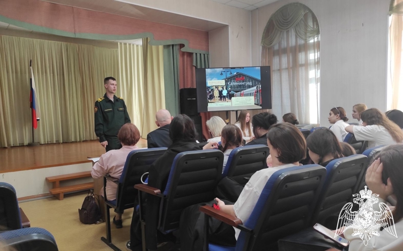 В Перми состоялась научно-практическая конференция «От первых рельсов до умных систем: развитие железнодорожного транспорта», посвященная 145-летию со дня основания первого железнодорожного учебного заведения на Урале
