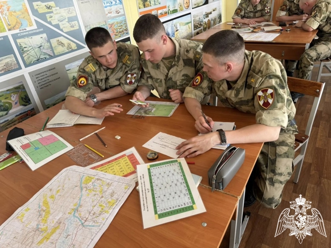 В Пермском военном институте прошла олимпиада по дисциплине «Военная топография»