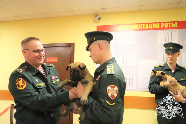 Пермский военный институт посетили директор АНО «Победоносец» Нина Масло и Иерей Роман Богдасаров