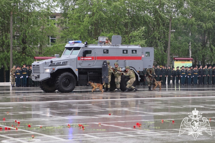 В Пермском военном институте Росгвардии состоялся юбилейный 40-й выпуск офицеров.