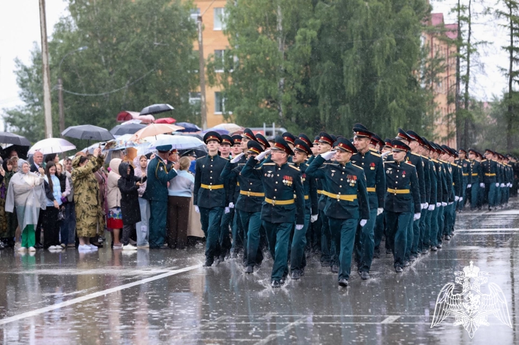 В Пермском военном институте Росгвардии состоялся юбилейный 40-й выпуск офицеров.
