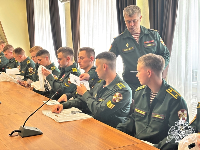 Пермский военный институт посетили директор АНО «Победоносец» Нина Масло и Иерей Роман Богдасаров