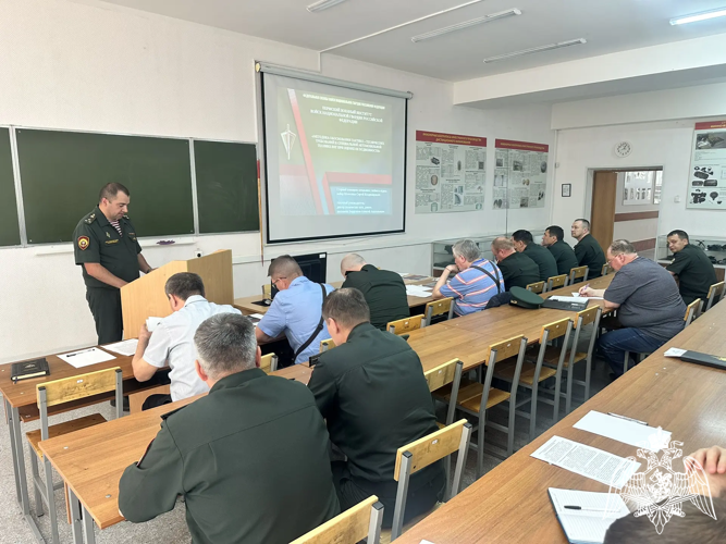 В Пермском военном институте проведена предварительная защита диссертации