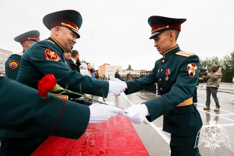 В Пермском военном институте Росгвардии состоялся юбилейный 40-й выпуск офицеров.