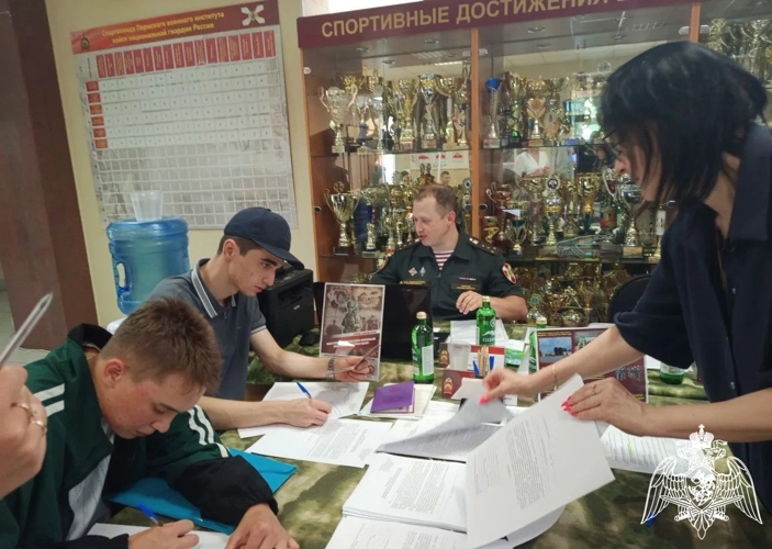 В Пермском военном институте начала работу приемная комиссия по набору абитуриентов из числа граждан, прошедших и не проходивших военную службу