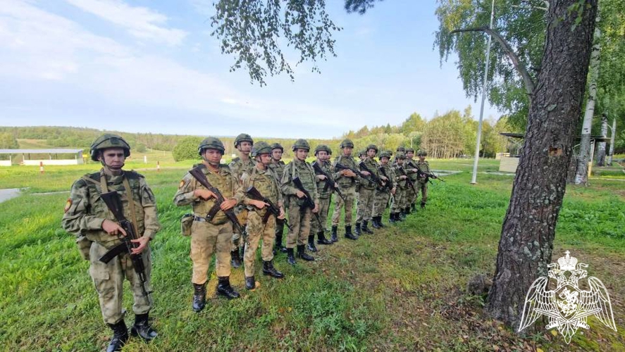 Первокурсники осваивают тактику ведения боя